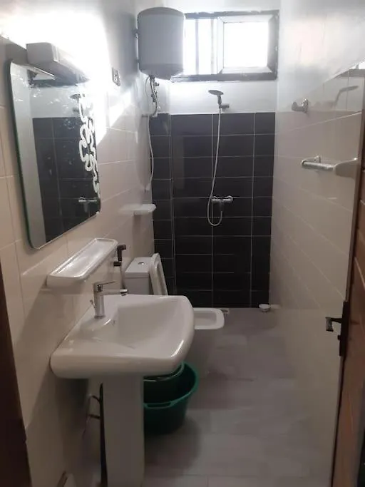 Superbe Studio Yoff A Cote De La Plage Dakar Senegal